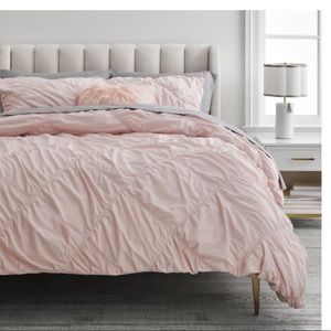 Pottery Barn Twin/Twin XL Duvet, Sham, & Sheets  New